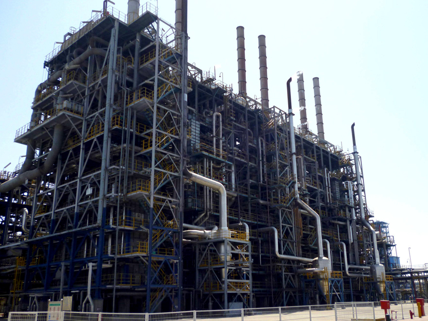 dehydration of oil cracked gas